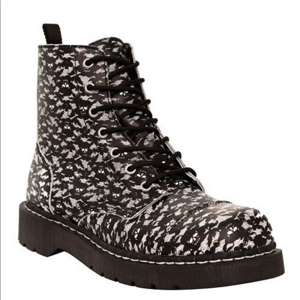 Anarchic combat boots